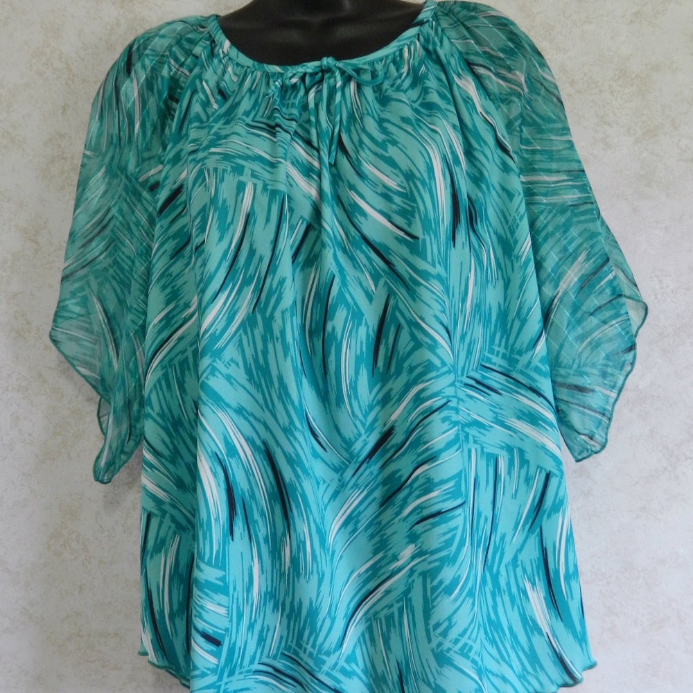 Sweet n Sassy Pull Over Ladies Top X Large Greens